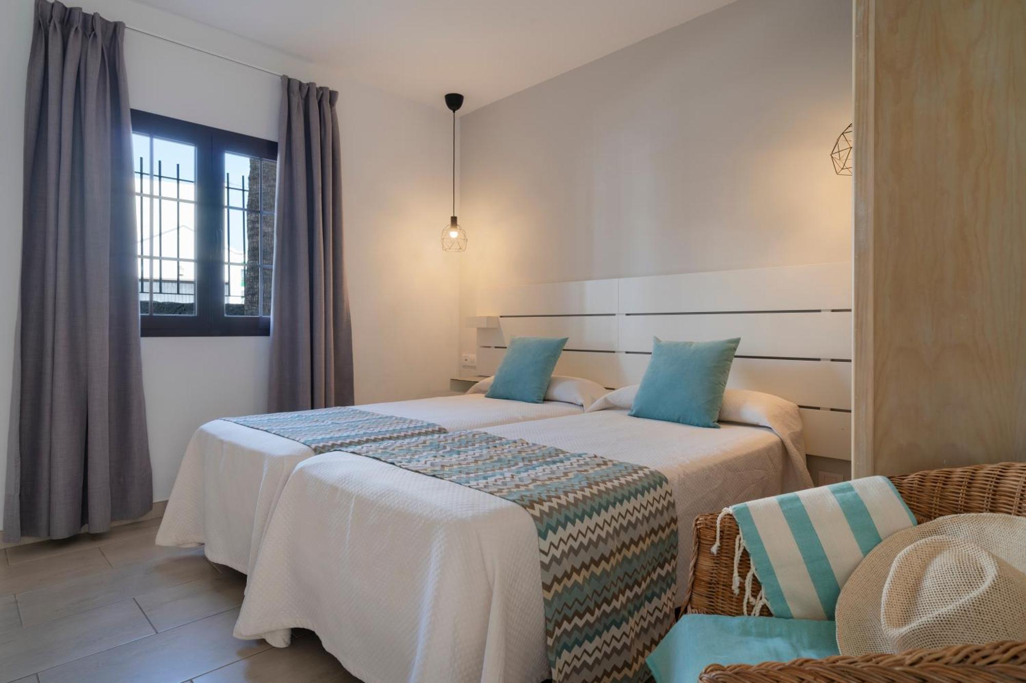 Apartamentos Fayna 푸에르토 델 카르멘 외부 사진