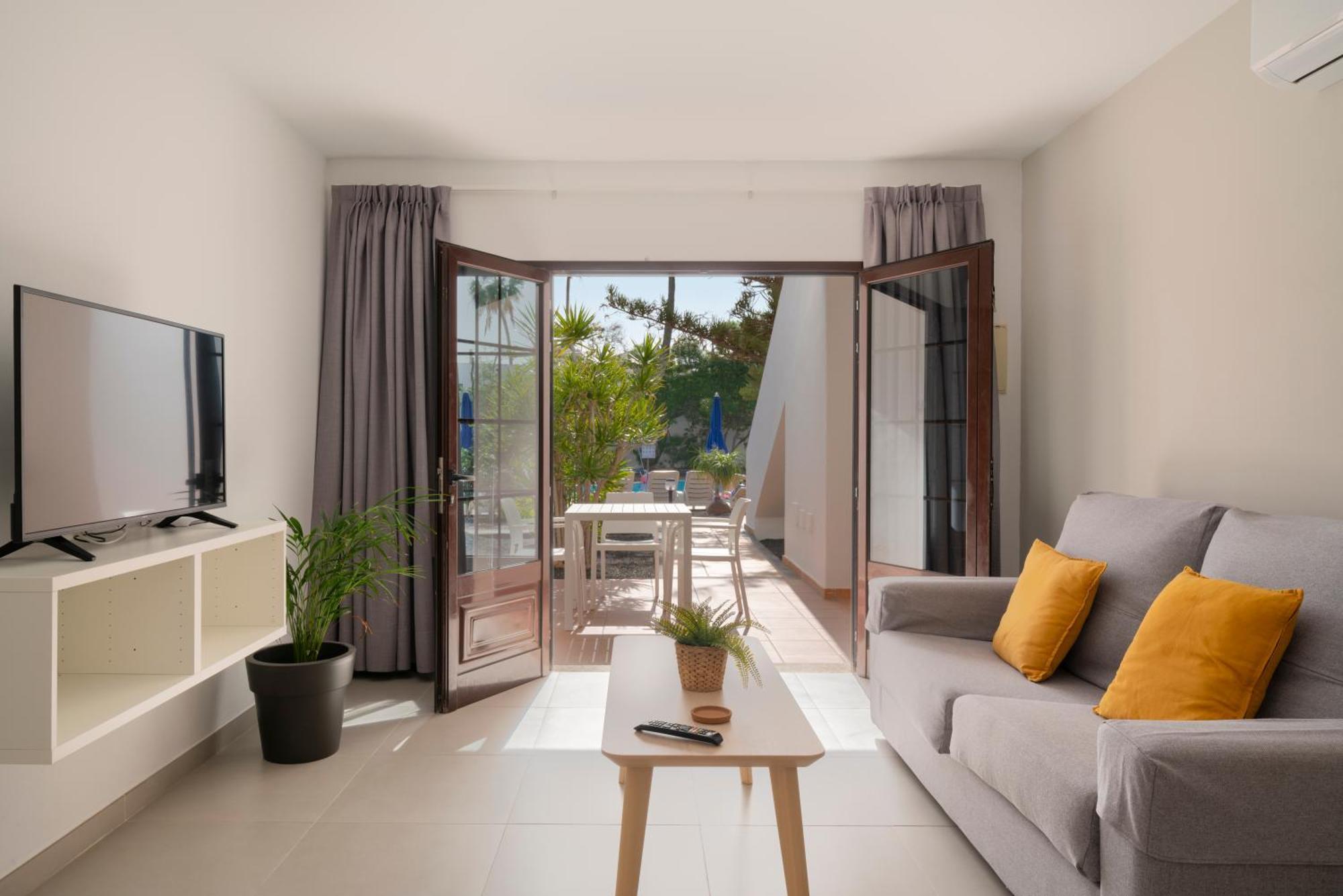 Apartamentos Fayna 푸에르토 델 카르멘 외부 사진